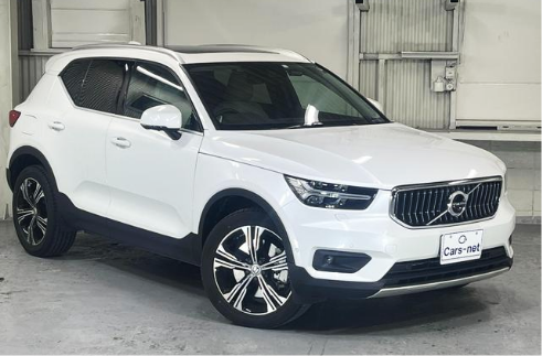 ボルボ XC40
