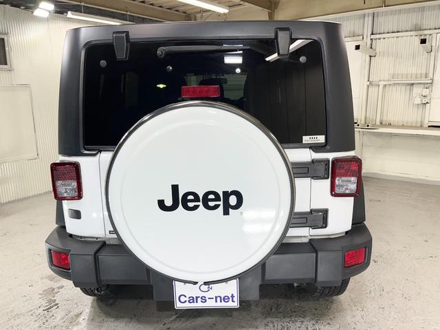 クライスラージープ　ラングラー　アンリミテッド　スポーツ