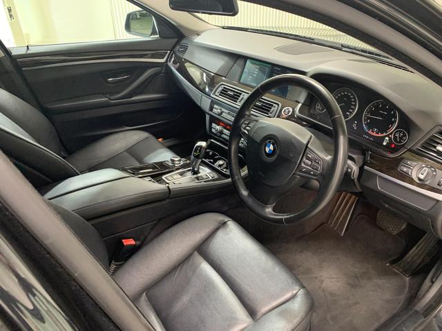 BMW　523iツーリング　ハイラインパッケージ