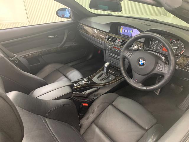 BMW 335iカブリオレ　Ｍスポーツパッケージ
