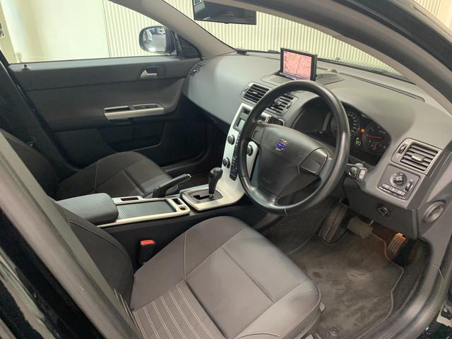 ボルボ　V50　2.0eスポーツ