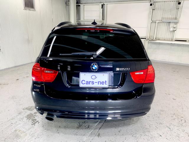 BMW　320iツーリング