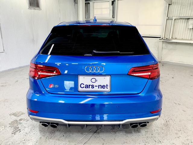 アウディ　Ｓ3　2.0　クワトロ