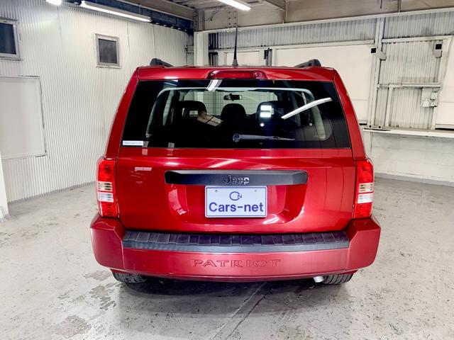 クライスラー・ジープ　パトリオット　スポーツ