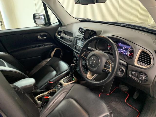 ジープ　レネゲード　リミテッド