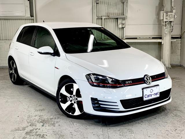 フォルクスワーゲン　ゴルフ　ＧＴＩ　ベースグレード
