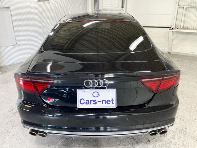 アウディ　A7スポーツバック　2.0TFSIクワトロ