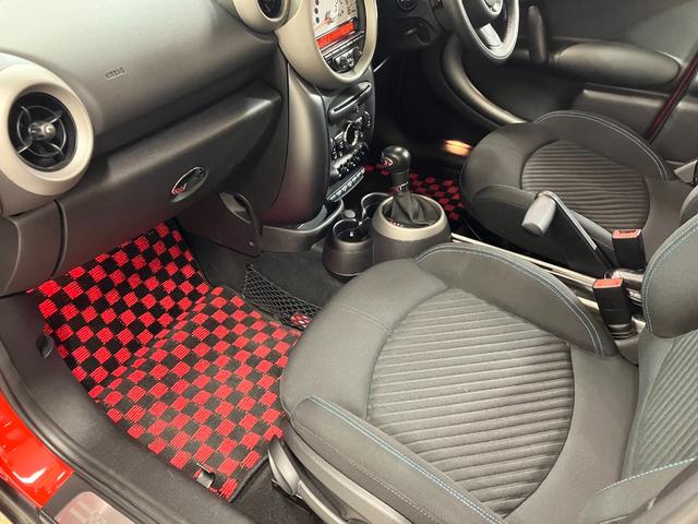 MINI　クーパーＳ　クロスオーバー