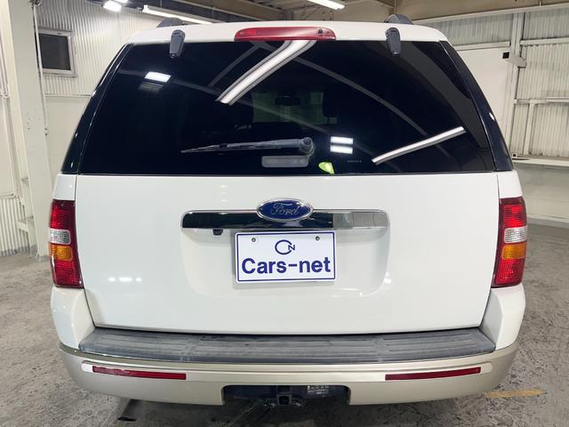 フォード　エクスプローラー　V8　エディーバウアー