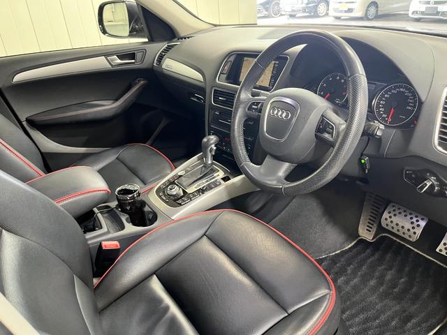 アウディ　Q5　２．０ＴＦＳＩクワトロ