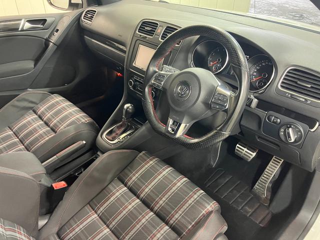 VW　ゴルフ　ＧＴＩ