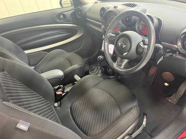 MINI　クーパーＤ　ペースマン