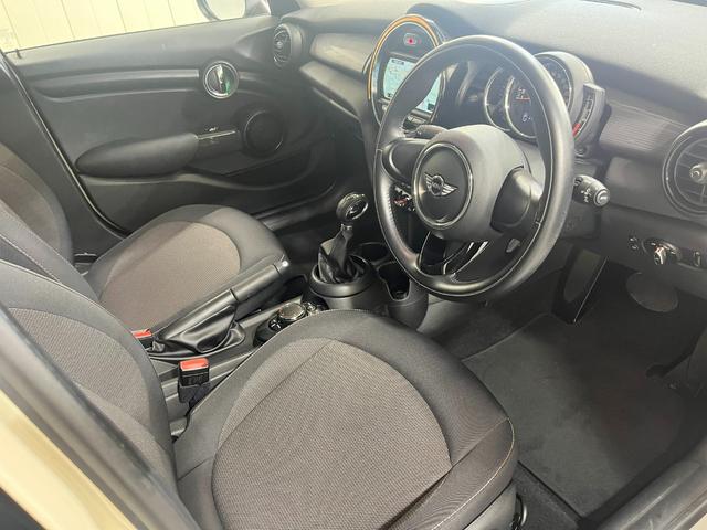 MINI　クーパーD