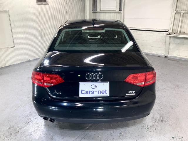 アウディ　A4 　１．８ＴＦＳＩ