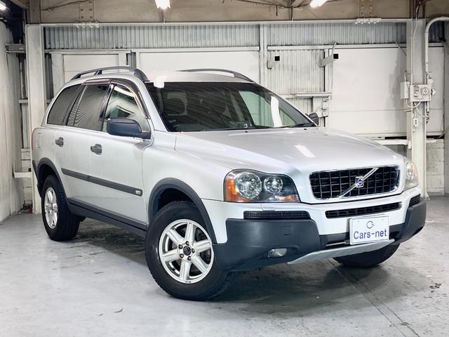 ボルボ　XC90　ベースグレード