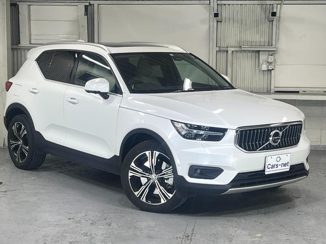 ボルボ　XC40　リチャージ　ＰＨＶ　Ｔ５　インスクリプション