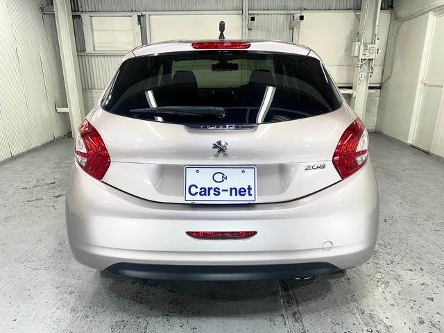 プジョー　208　プレミアム