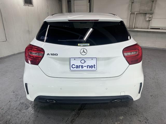 メルセデス・ベンツ　Ａ１８０　スポーツナイトパッケージ