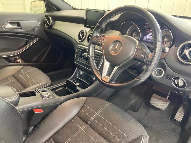 メルセデス・ベンツ　ＧＬＡ１８０