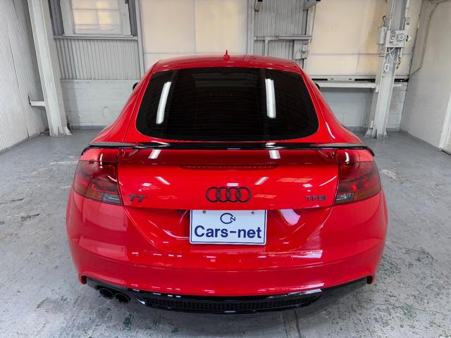 アウディ　TTクーペ　１．８ＴＦＳＩ　Ｓラインコンペティション