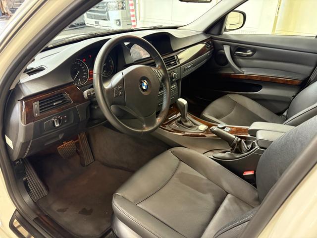 BMW　３２５ｉ　ハイラインパッケージ