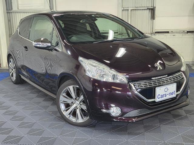 プジョー208　XY