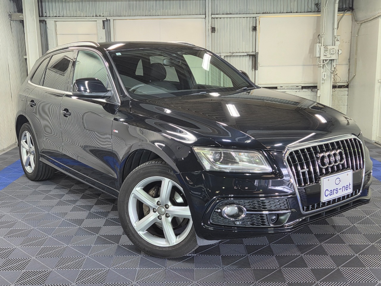 アウディ　Q5　２．０ＴＦＳＩクワトロ