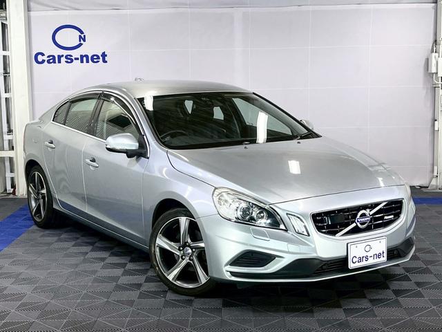 ボルボ　S60　Ｔ４　Ｒデザイン
