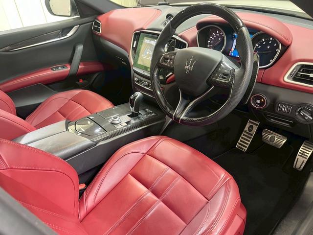 マセラティ　ギブリ