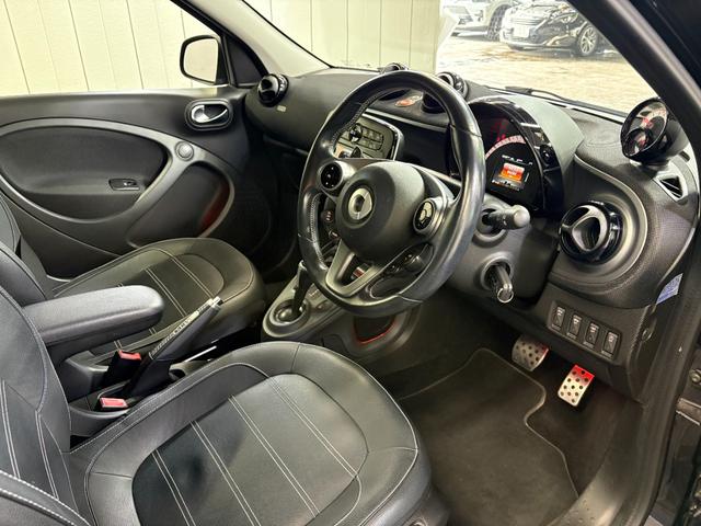 スマートフォーフォー　ＢＲＡＢＵＳ　スポーツ