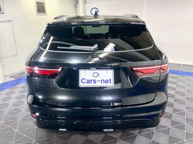 ジャガー　Fペイス　Ｒ－ダイナミック　ブラック　Ｐ２５０