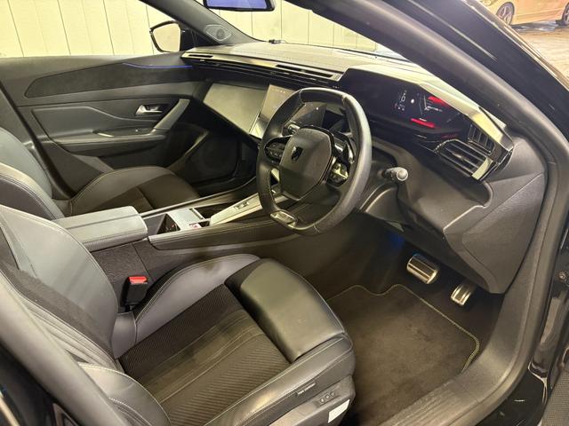 プジョー　308　ＳＷ　ＧＴ　ブルーＨＤｉ