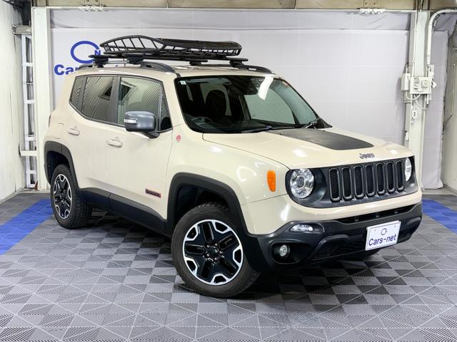 クライスラー・ジープ　レネゲード　トレイルホーク