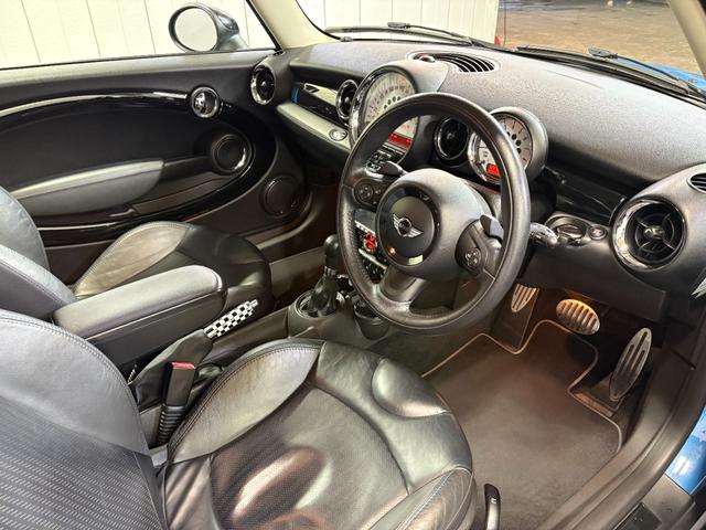 MINI　クーパーＳ　ベイズウオーター