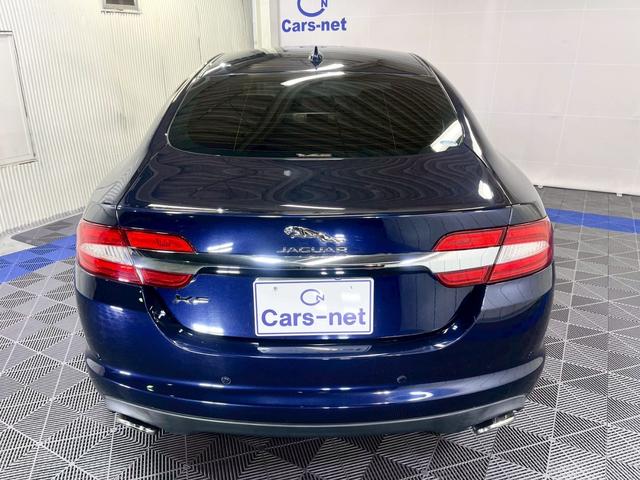 ジャガー　XF　２．０ラグジュアリー