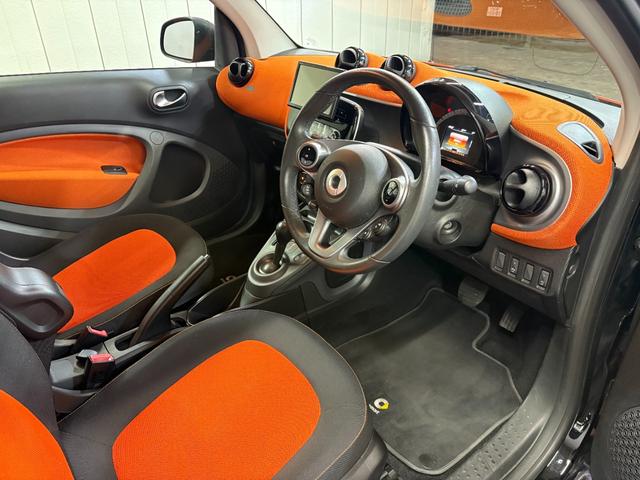 スマートフォーツークーペ　エディション１