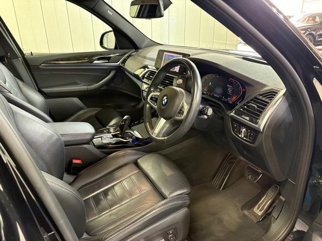 BMW　X3　ｘＤｒｉｖｅ　２０ｄ　Ｍスポーツ