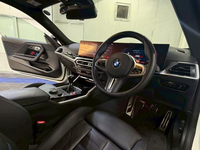 BMW　M2　ベースグレード