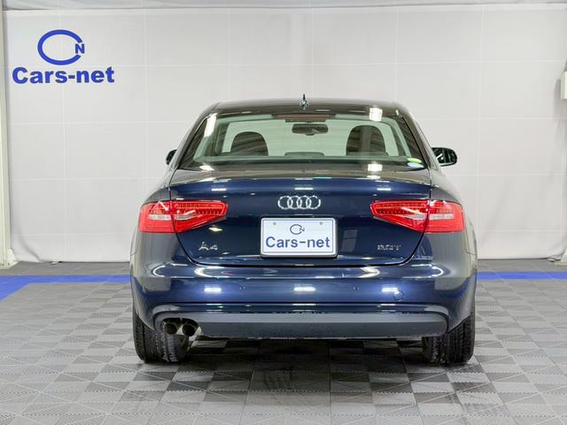 アウディ　A4　２．０ＴＦＳＩ