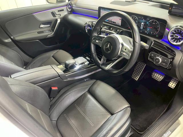 メルセデス・ベンツ　Ａ１８０　スタイル　ＡＭＧライン